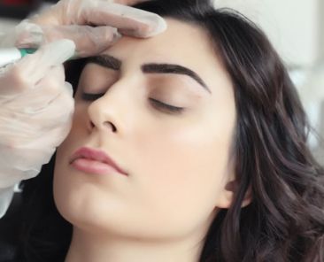 Who Is a Good Candidate for Eyebrow Transplantation? 7 Candidate Profiles for 2026